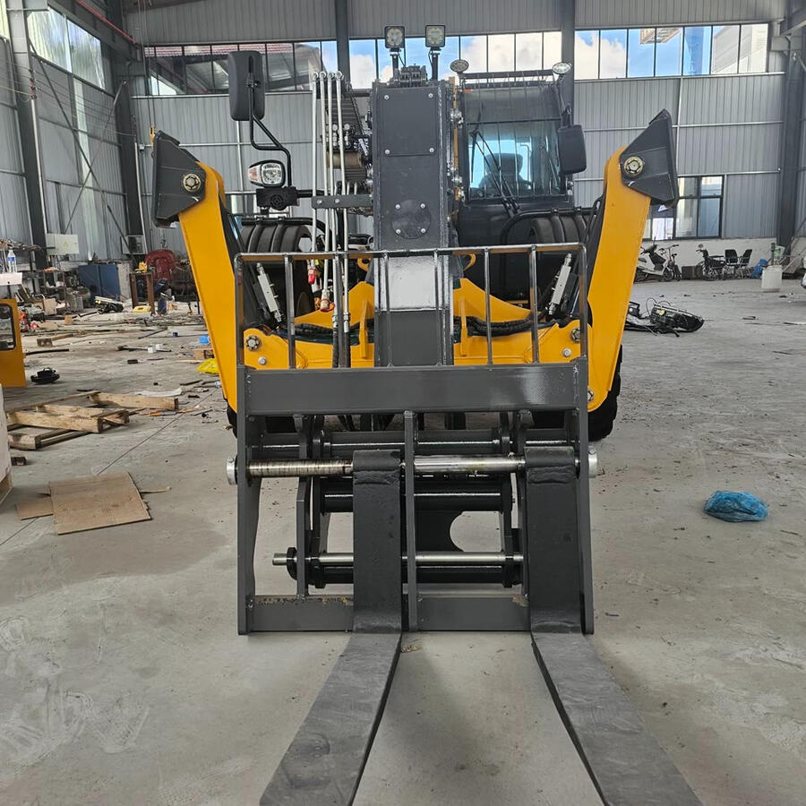 Evidence: 4T telehandler cabin Evidence: 4T telehandler cabin